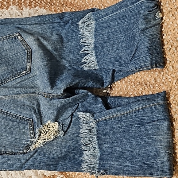 Carmar Jeans - Picture 16 of 16